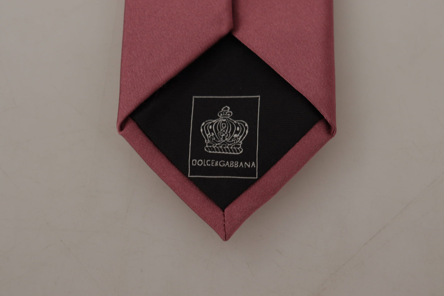 Elegant Pink Silk Bow Tie