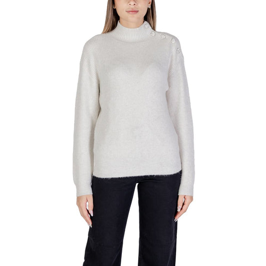 Cream Polyester Sweater